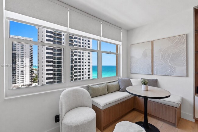 Building Photo - 2501 S Ocean Dr
