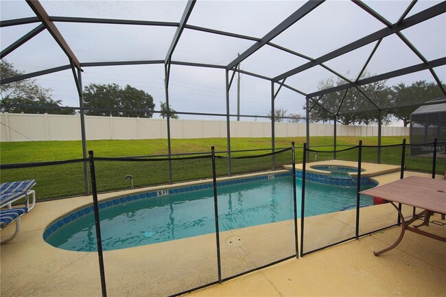 Building Photo - 1224 Solana Cir