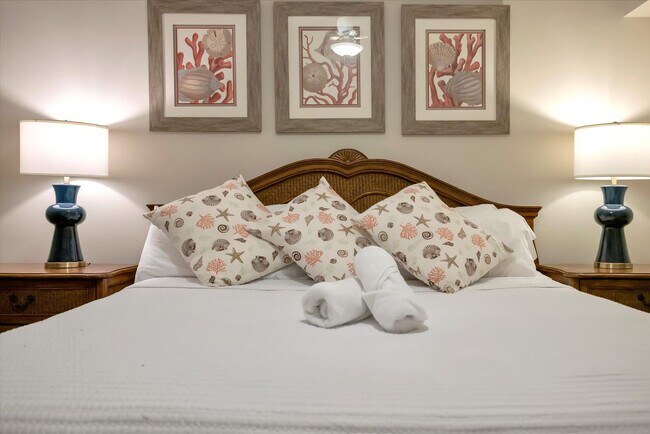 Building Photo - 6406 Gulf Dr