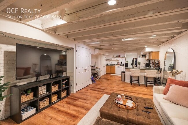 Building Photo - 1728 Spruce St