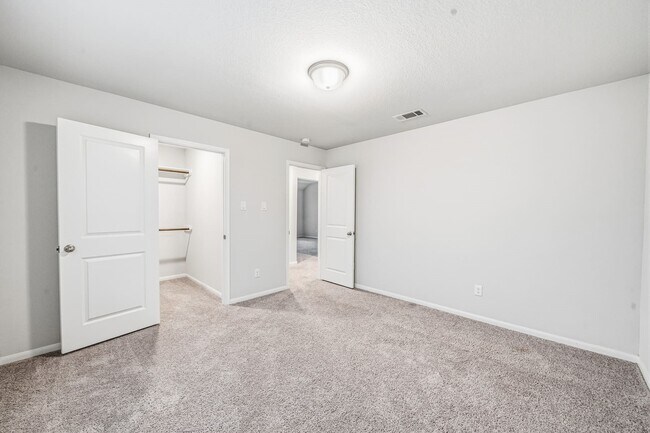 Building Photo - 2533 Allegretto Sea Dr