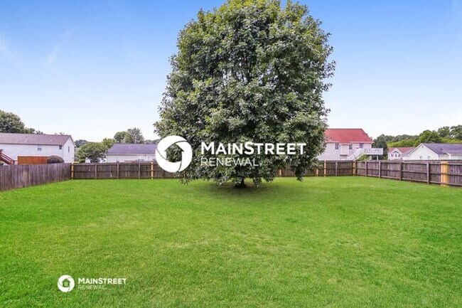 Building Photo - 3 Bedroom Pet-Friendly Home in CARTERSVILL...