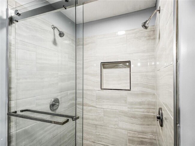 Building Photo - 3840 Forsythia Way
