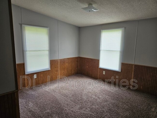 Building Photo - 117 Hardin Rd
