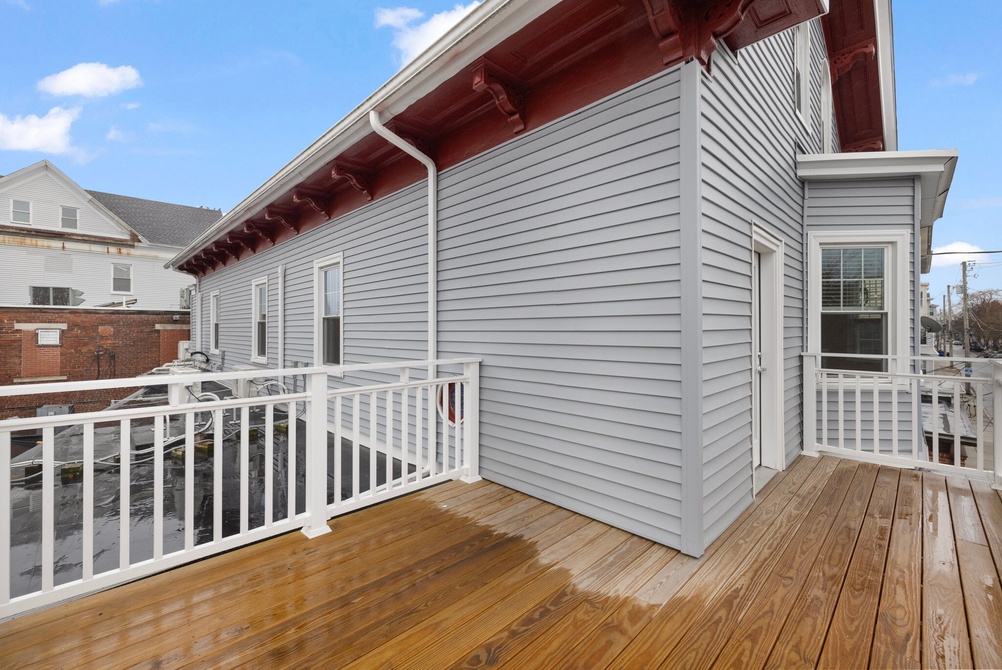 Deck - 54 Sutton St