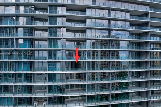 Building Photo - 300 Biscayne Blvd Way