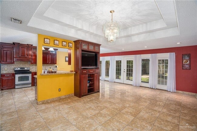 Building Photo - 1801 Crown Pointe Blvd