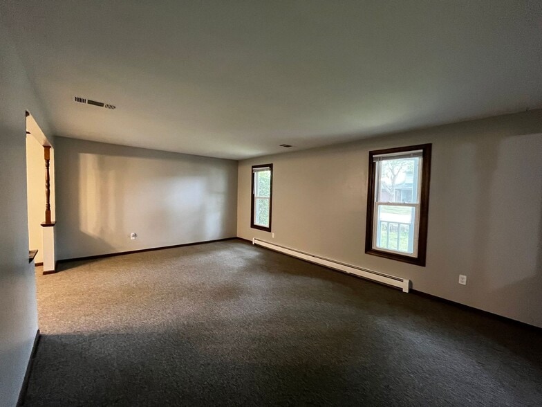 Building Photo - 3315 Walden Run
