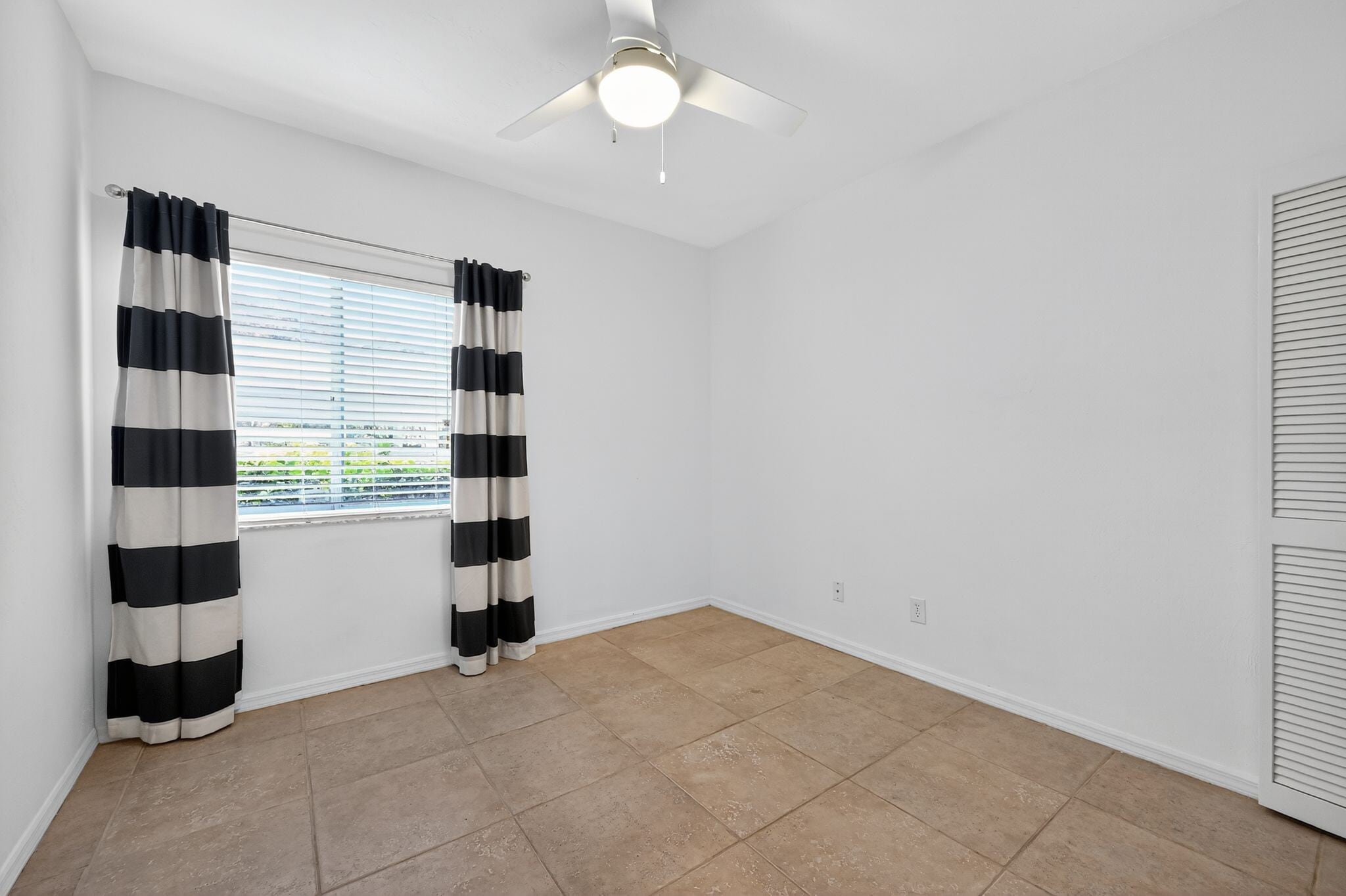 Building Photo - 2671 Citrus Lake Dr