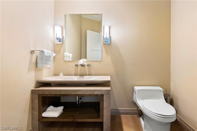 Building Photo - 9169 Mercato Way