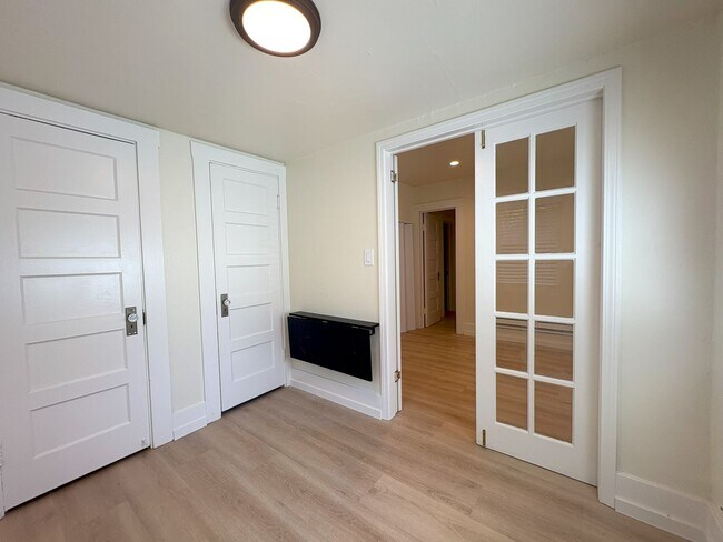 Building Photo - Cozy Cottage in Palo Alto – Fully Renovated
