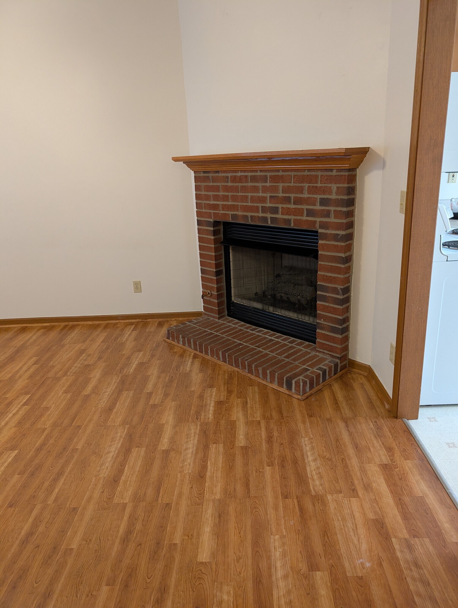 Family Room - 2125 Fincastle Way