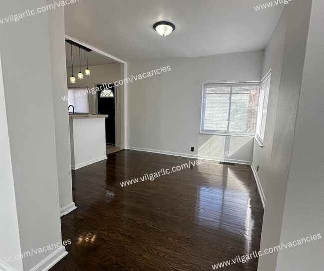 Building Photo - Newly Renovated 4 Bedroom • 2- Bathroom 3 story Home