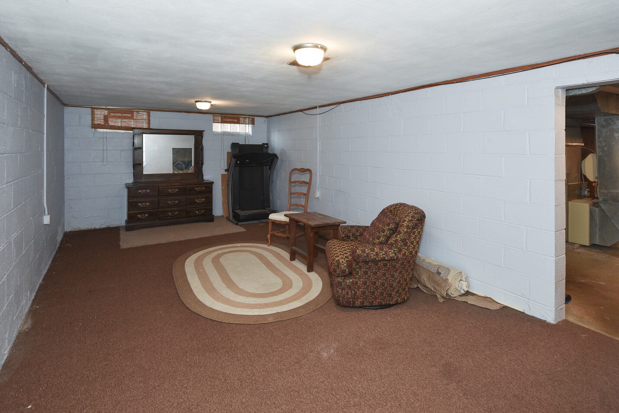 Building Photo - 2392 Warrensville Center Rd