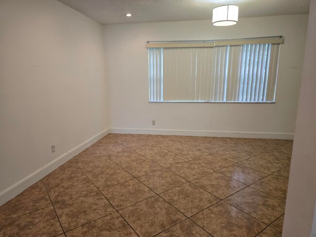 Building Photo - 4125 Pine Branch Cir