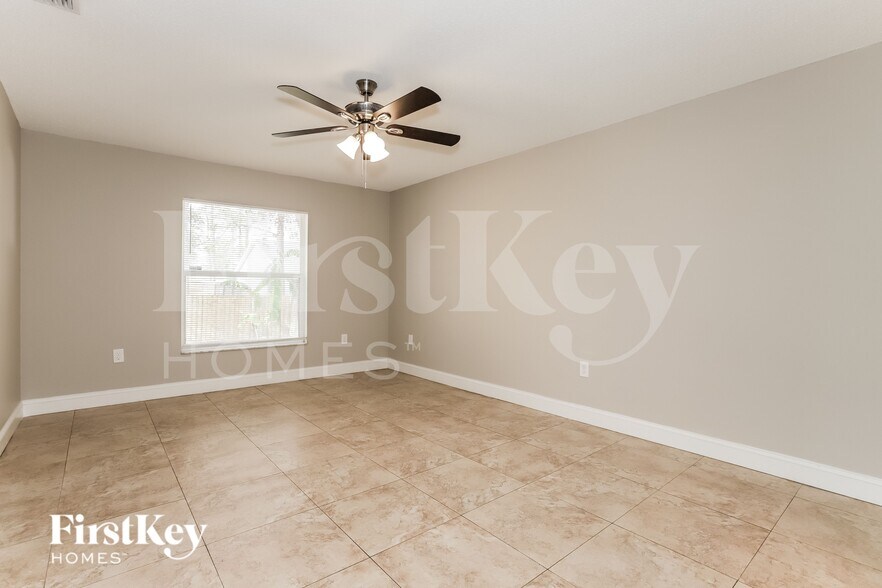 Building Photo - 7938 Charleston Blvd