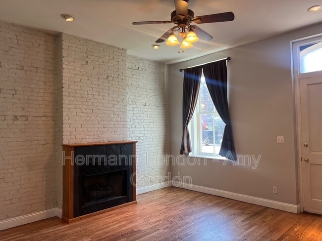 Building Photo - 1714 S Tucker Blvd
