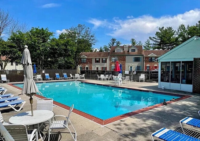 Building Photo - 11 Van Buren Pl