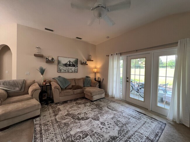 Building Photo - 6368 NW 109th Pl