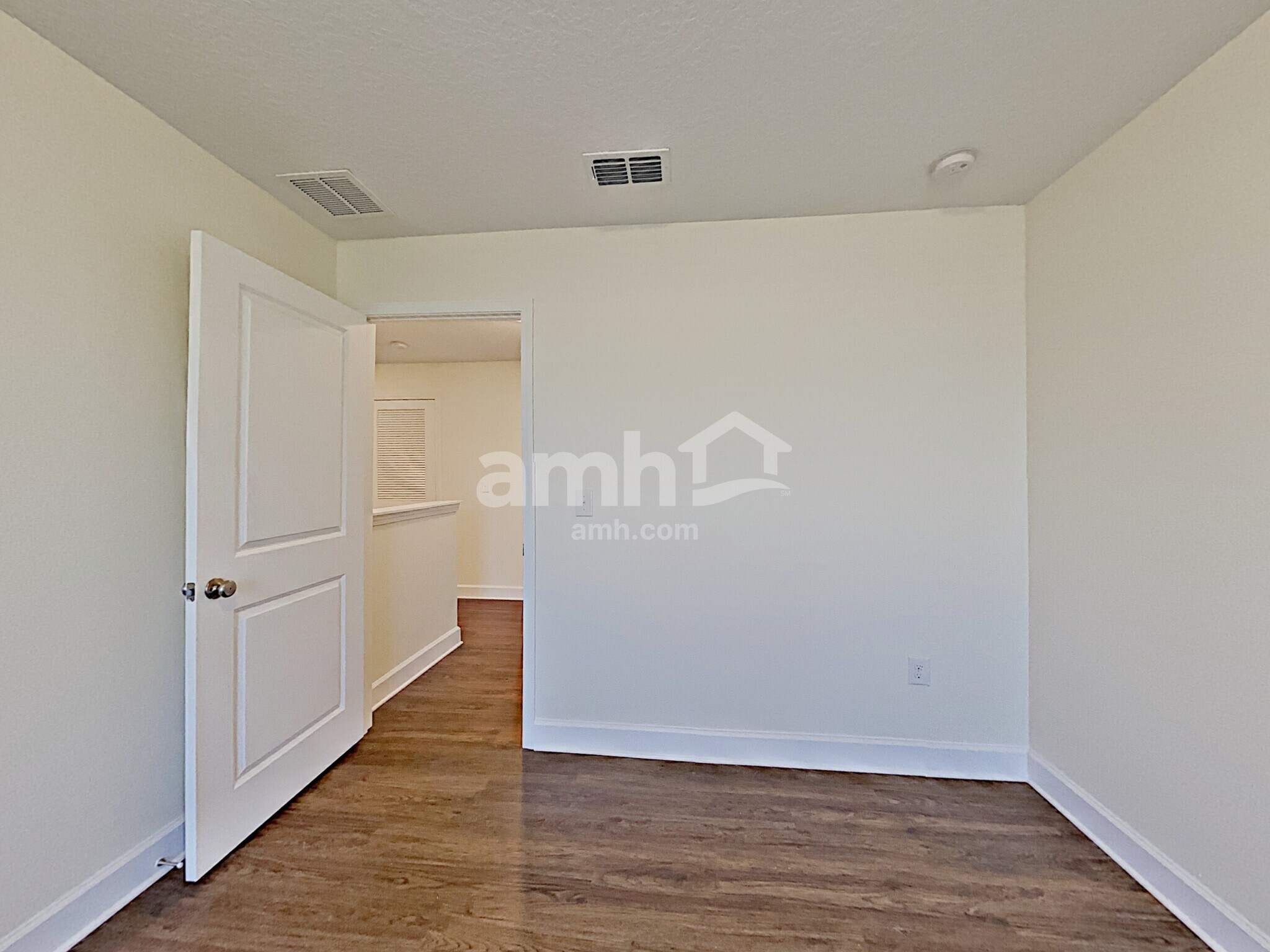 Building Photo - 4714 Reisswood Loop