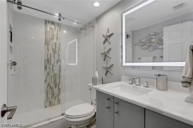 Building Photo - 420 Cove Tower Dr