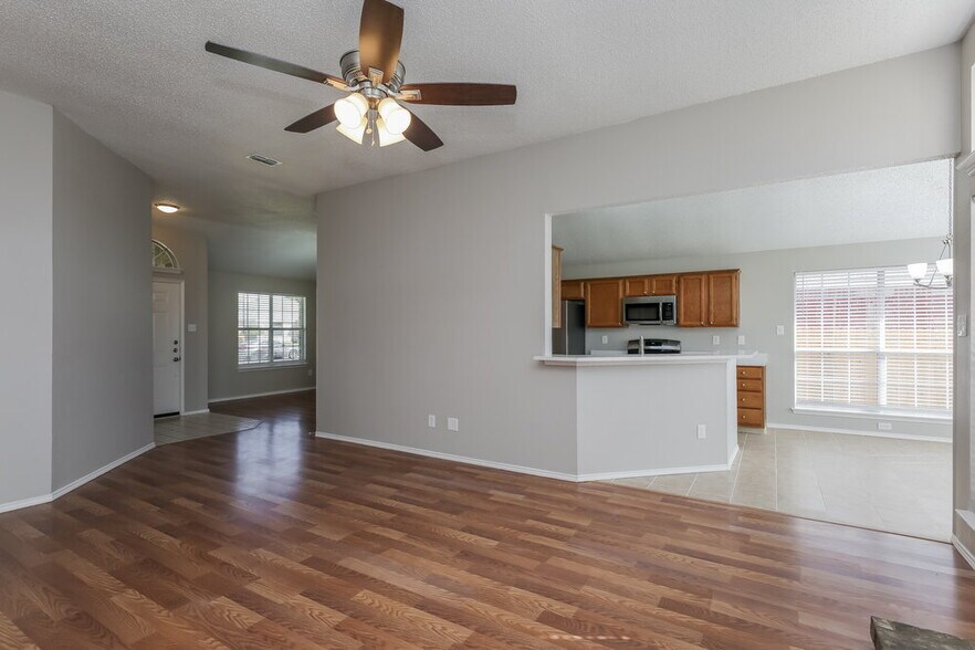 Building Photo - 808 Dawson St