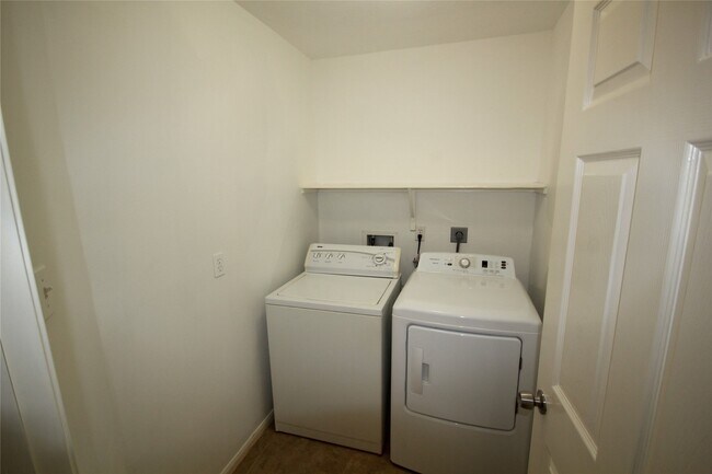 Building Photo - 20235 Chelsea Canyon Ct