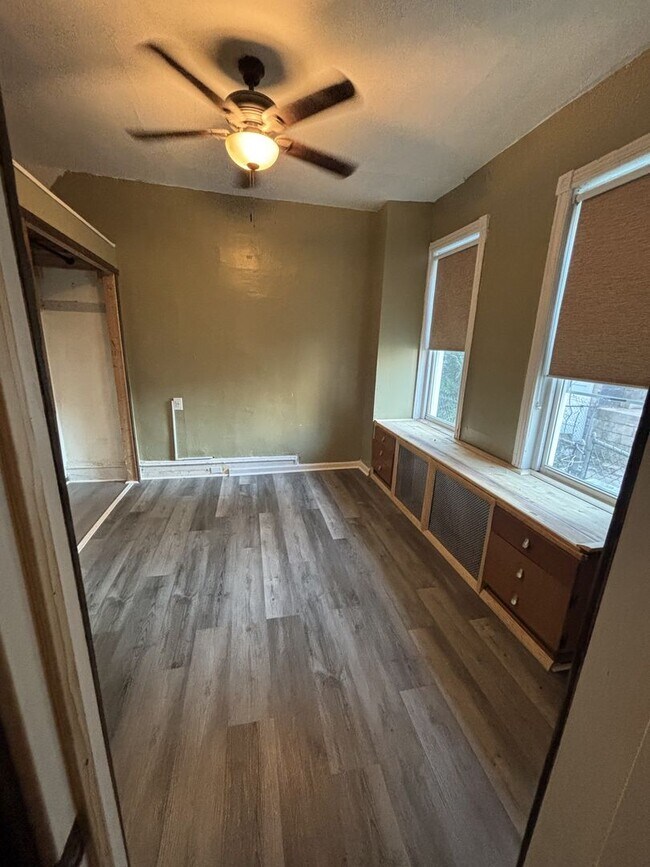 Building Photo - Beautifully Upgraded 2BR/2BA with Modern Finishes & Private Outdoor Space