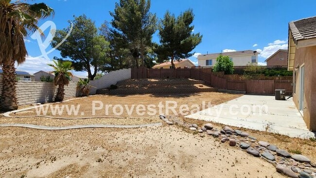 Building Photo - 14471 Queen Valley Rd