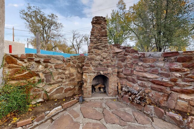 Building Photo - 3503 Berkeley Pl NE