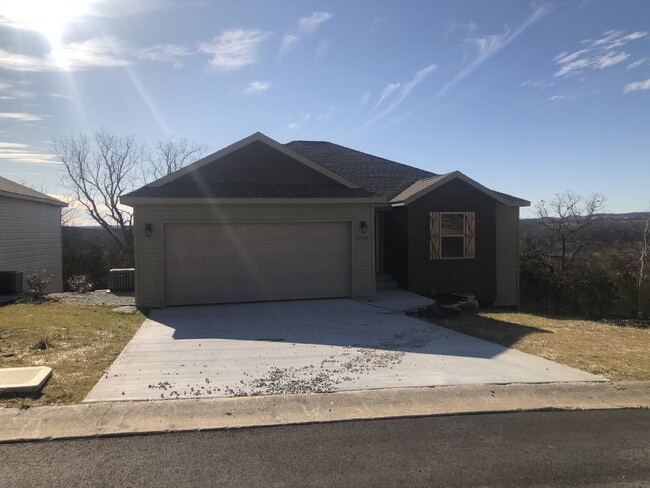 Building Photo - Open living concept- 3BR/2BA with unfinished basement