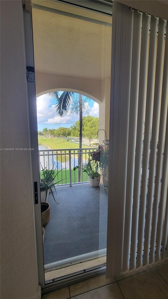 Building Photo - 10012 NW 7th St