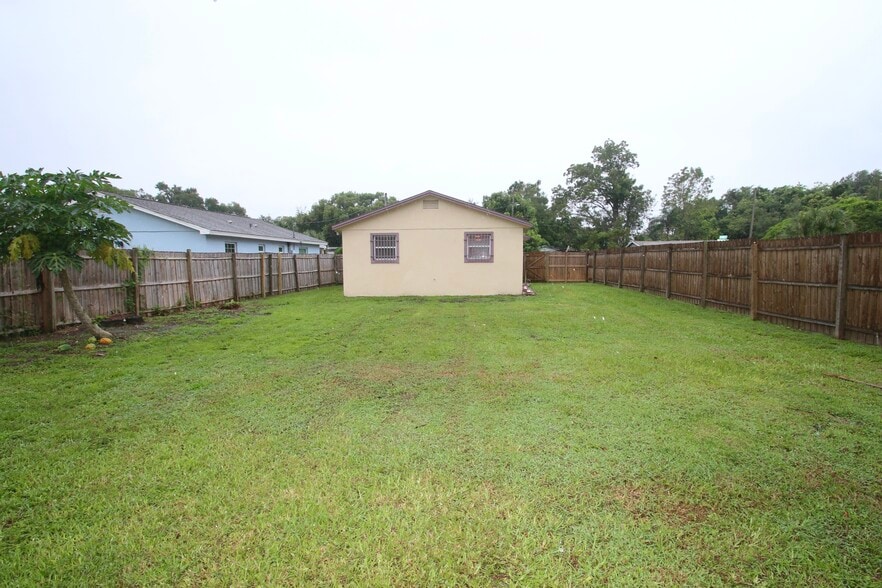 Building Photo - 1260 Depugh St