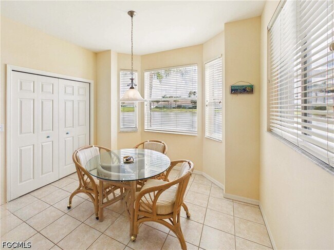 Building Photo - 20611 Country Creek Dr