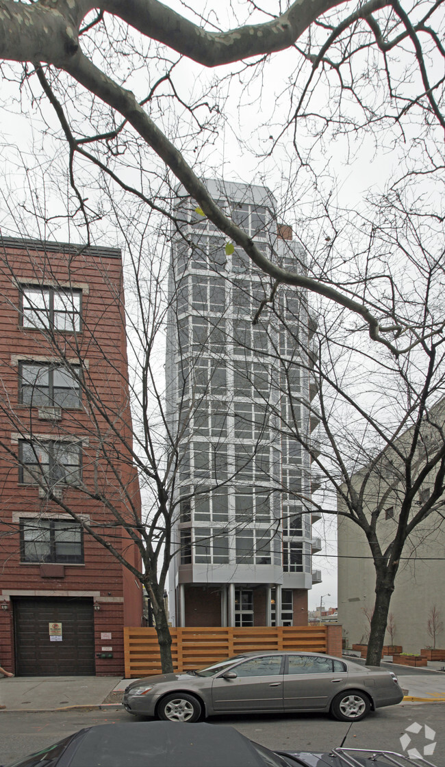 Building Photo - Carroll Gardens