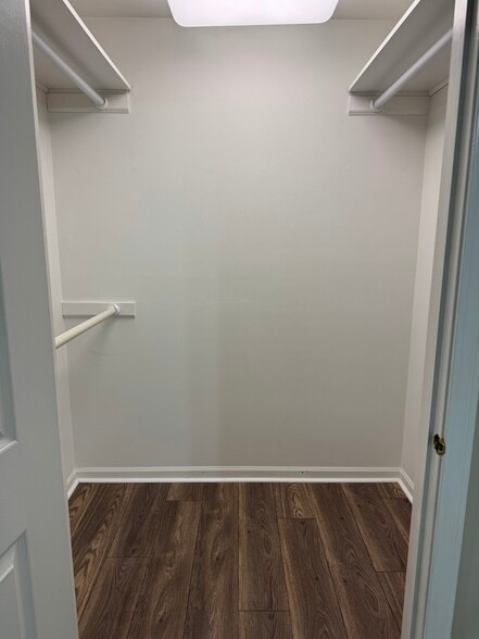 Master Walk-in Closet - 2142 Orchard Ln