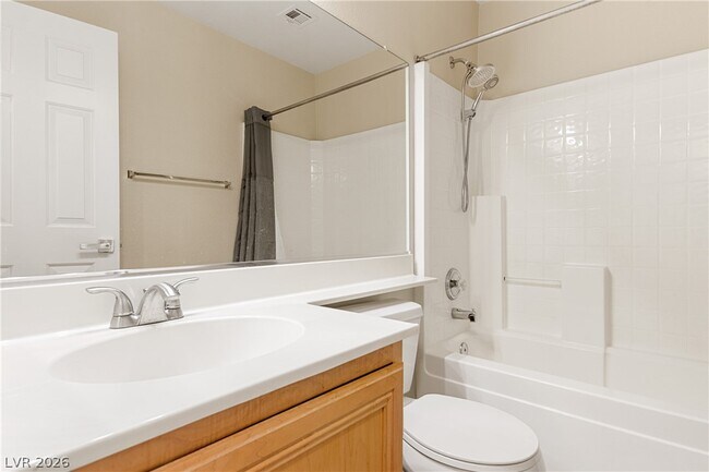 Building Photo - 110 La Suena Ct