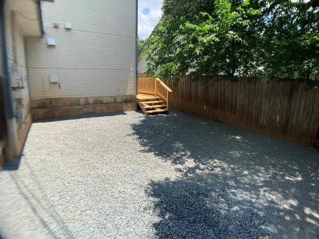 Building Photo - 2509 Riddle Rd