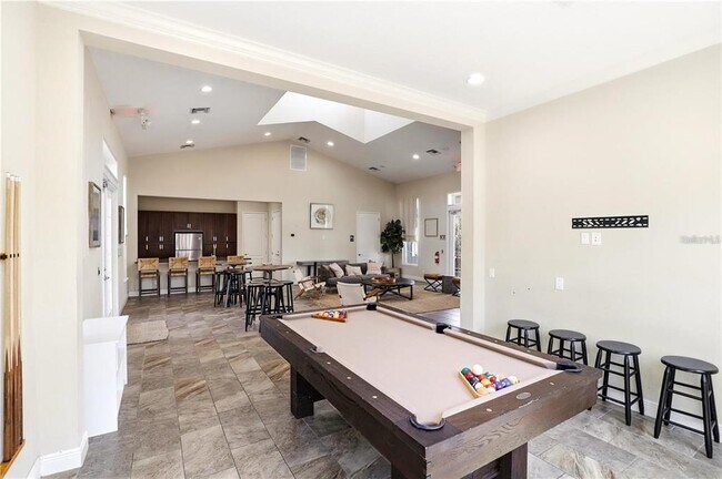 Building Photo - 15512 Sunquat Dr