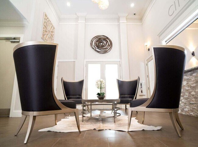 Building Photo - 685 Pacific Grove Dr