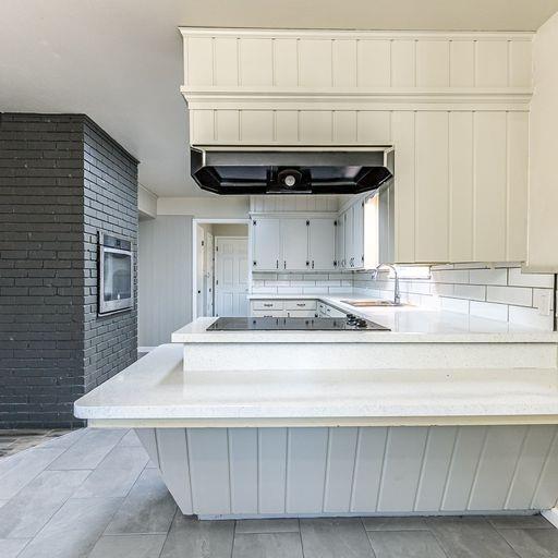 Building Photo - 2110 65th St