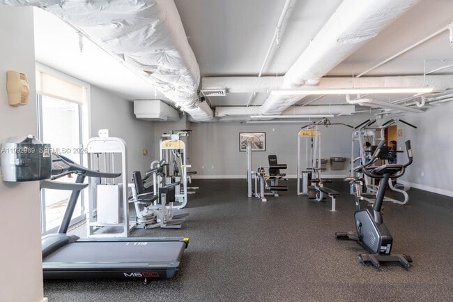 Building Photo - 140 S Dixie Hwy