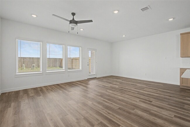 Building Photo - 2629 McHenry Lndg Ln
