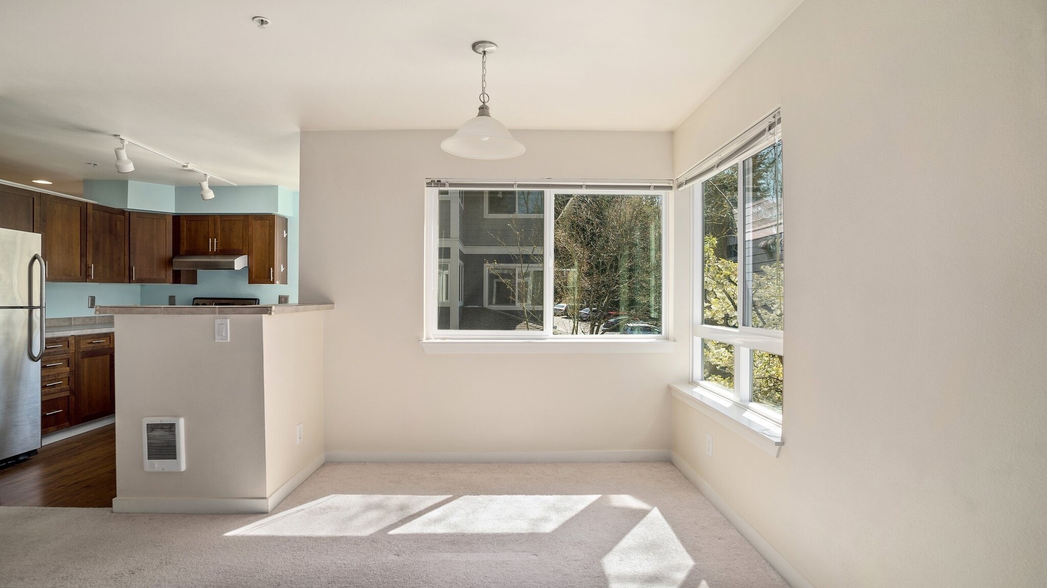 Living room - 3910 243rd Pl SE