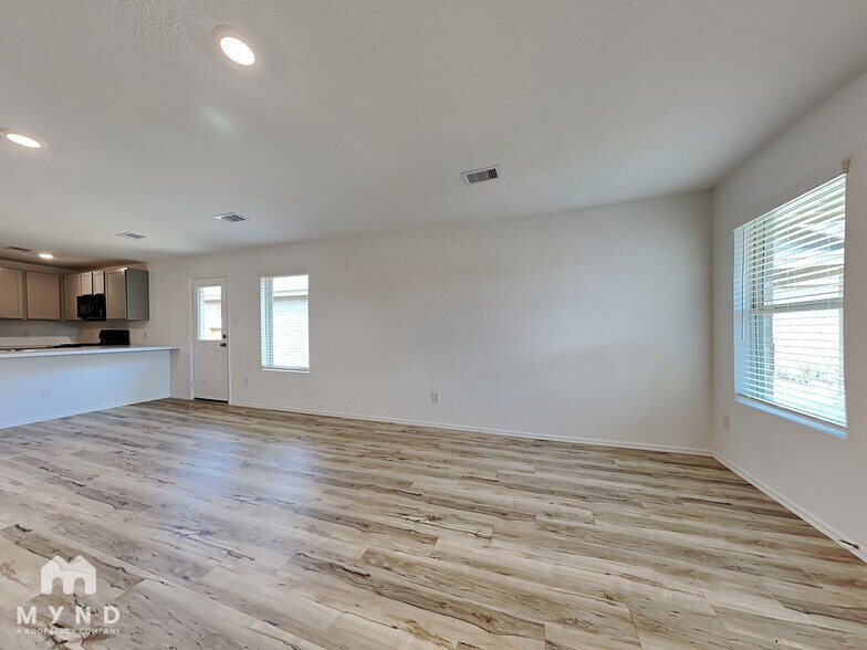 Building Photo - 27022 Winward Crk Trl