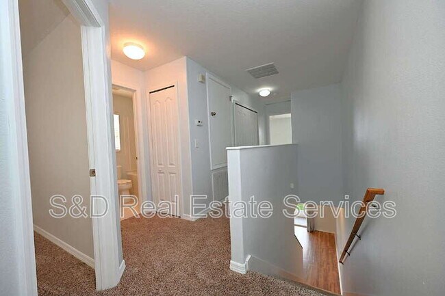 Building Photo - 4219 Winding Vine Dr