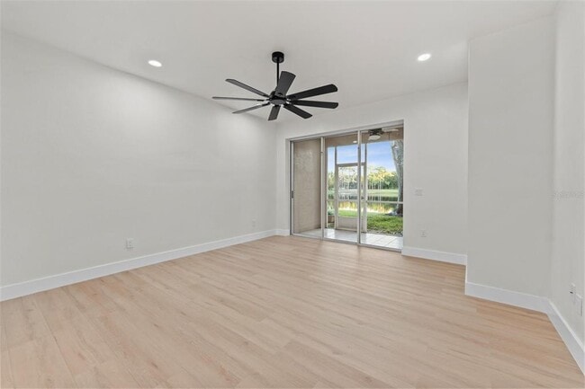 Building Photo - 3058 Overlook Pl