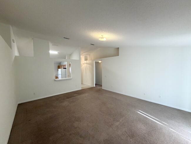 Building Photo - 120 Foxhall Ln