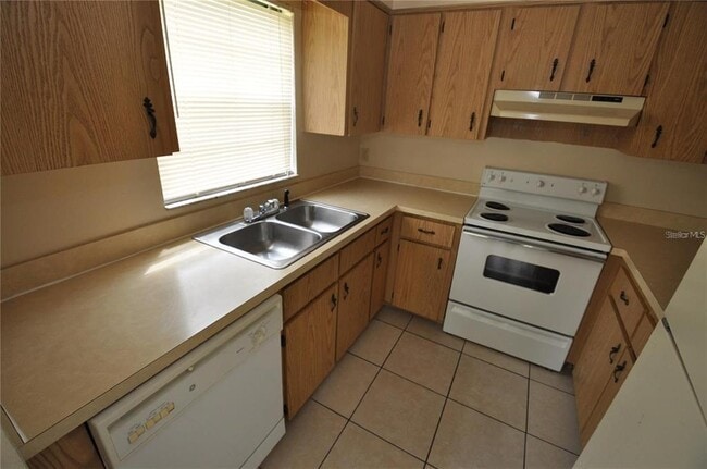 Building Photo - 127 Shannon Dr