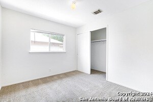 Building Photo - 10106 Amber Flora Dr